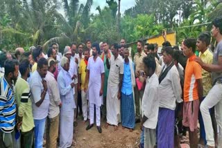MP Pratap simha visits nanjangud mahadevappa temple