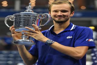 US OPEN 2021 DANIIL MEDVEDEV WINS FIRST GRAND SLAM TITLE DEFEATS DJOKOVIC IN FINAL