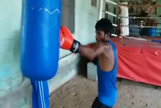 Boxer Monu is facing financial crisis