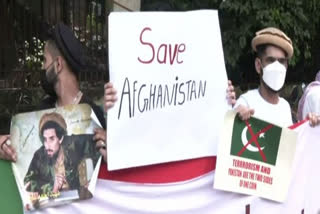 Afghan refugees hold protest against Taliban  Afghan refugees protest  protest against Taliban  പാക് വിരുദ്ധ മുദ്രാവാക്യങ്ങൾ മുഴക്കി അഫ്‌ഗാൻ അഭയാർഥികൾ  അഫ്‌ഗാൻ അഭയാർഥികൾ  അഫ്‌ഗാൻ അഭയാർഥികളുടെ പ്രതിഷേധം  താലിബാൻ മുന്നേറ്റം  താലിബാൻ മുന്നേറ്റl്തിൽ പ്രതിഷേധം  താലിബാൻ  Taliban  പാക് വിരുദ്ധ മുദ്രാവാക്യം  raise anti Pak slogans  raise anti Pak slogan  anti Pak slogans