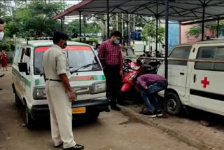 மத்தியப் பிரதேசம் மாநிலம் டிண்டோரி மாவட்ட ஆட்சியர்