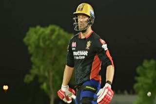 IPL 2021  RCB  De Villiers scored century  first practice match of RCB  रॉयल चेलेंजर्स बेंगलोर  दक्षिण अफ्रीकी बल्लेबाज एबी डिविलियर्स  आईपीएल 2021  एबी डिविलियर्स का शतक  AB de Villiers century