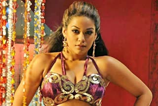 Actress Mumaith Khan