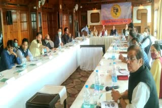 executive-committee-held-a-meeting-regarding-the-preparations-for-the-swarnim-himachal-rath-yatra