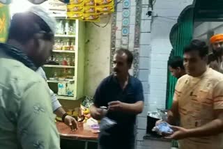 food distribution to needy on pm modi birthday in indore