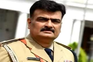 IPS officer Rakesh Dubey