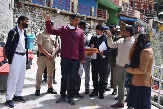 DM Himanshu Khurana inspected construction works