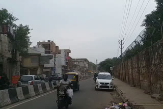 people demanding for widen Jaitpur road in delhi