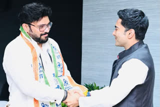 Babul Supriyo joins Trinamool Congress