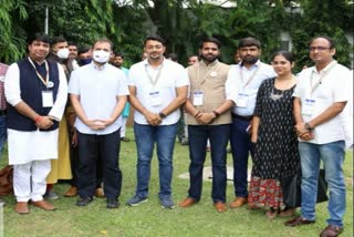 odisha congress social medie team meet rahul gandhi