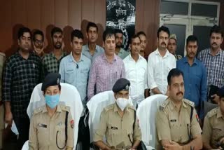 पुलिस ने गोंडा से लड़की को उसके प्रेमी के साथ सकुशल बरामद किया