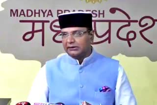 Vishwas Sarang, Medical Education Minister