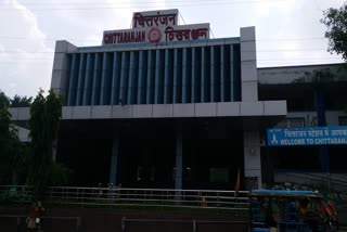 no-foot-over-bridge-at-chittaranjan-railway-station