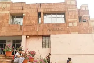 entrance-exam-for-admission-in-jnu-begins