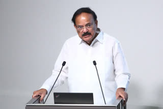 Farmers problems should not be linked to politics: VP Venkaiah