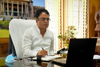 Minister Ashwath Narayan