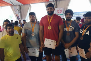 mohit grewal won gold in national wrestling championship