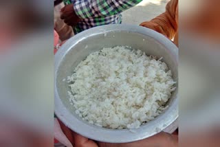plastic-mixed-rice-distribution-in-kolara