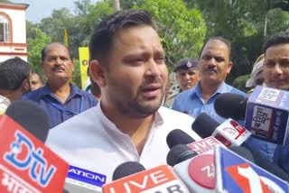 Tejashwi Yadav targeted nitish kumar