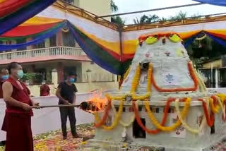 spirit left the body  buddhist monk funeral 14 days news  buddhist monk funeral news  karnataka buddhist monk funeral news  funeral buddhist monk news  buddhist monk funeral  ബുദ്ധ സന്ന്യാസി സംസ്‌കാരം വാര്‍ത്ത  ബുദ്ധ സന്ന്യാസി സംസ്‌കാരം  കര്‍ണാടക ബുദ്ധ സന്ന്യാസി സംസ്‌കാരം വാര്‍ത്ത  ബുദ്ധ സന്ന്യാസി ആത്മാവ് ശരീരം വാര്‍ത്ത  ബുദ്ധ സന്ന്യാസി സംസ്‌കാരം വൈകി വാര്‍ത്ത  ബുദ്ധ സന്ന്യാസി സംസ്‌കാരം രണ്ടാഴ്‌ച വൈകി വാര്‍ത്ത  ഷര്‍ ഗാര്‍ഡന്‍ ബുദ്ധ സന്ന്യാസി വാര്‍ത്ത