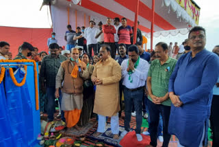 minister mithilesh kumar laid the foundation stone of 16 crore water supply scheme in hazaribag