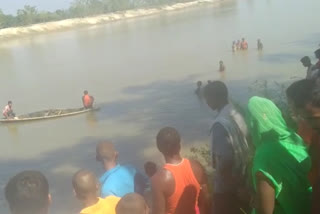 Boat capsizes in Bihar