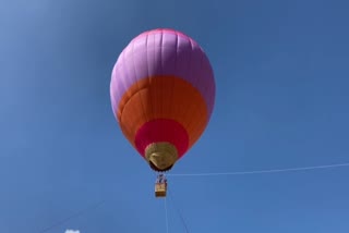 hot air balloon