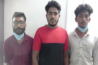 police nab money laundering gang under the guise of online sex in malappuram  police nab money laundering gang under the guise of online sex  ഓൺലൈൻ സെക്‌സിന്‍റെ മറവിൽ ഭീഷണിപ്പെടുത്തി പണം തട്ടുന്ന സംഘം പിടിയിൽ  മൊബൈൽ ഫോൺ ആപ്പ് വഴി ഭീഷണിപ്പെടുത്തി പണം തട്ടുന്ന സംഘം പിടിയിൽ  മലപ്പുറം  മലപ്പുറം ഓൺലൈൻ സെക്‌സ്  ഓൺലൈൻ സെക്‌സ്  ഓൺലൈൻ സെക്‌സിന്‍റെ മറവിൽ ഭീഷണിപ്പെടുത്തി പണം തട്ടുന്ന സംഘം  ഭീഷണിപ്പെടുത്തി പണം തട്ടുന്ന സംഘം പിടിയിൽ  സ്വവർഗരതി  പൂക്കയിൽ  പൊന്നാനി  പണം തട്ടുന്ന സംഘം പിടിയിൽ  പണം തട്ടുന്ന സംഘത്തിലെ ഏഴ് പേർ പിടിയിൽ  തിരൂർ പൊലീസ്  thirur police  malappuram