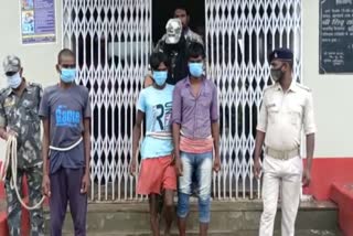 six-accused-arrested-for-taking-off-women-clothes-in-dumka