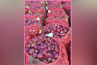 Grower exported 20 tan onions to Kolkata by rail