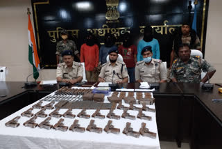 Dumka Police arrested 4 people