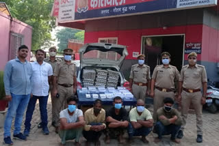 police-arrested-five-miscreants-who-looted-truck-full-of-eggs