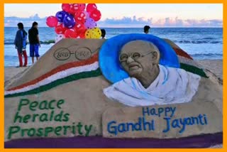 sand art on the ocessian of Gandhi jayanti