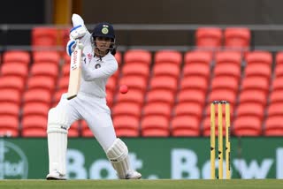 Lightning, heavy rain force early stumps on day two as India reach 276/5