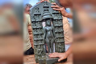 ancient-idol-of-jains-spotted-at-dharwad