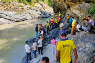 uttarkashi car accident