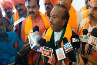 Caste Census Issues; minister Eshwarappa outrage against Siddaramaiah