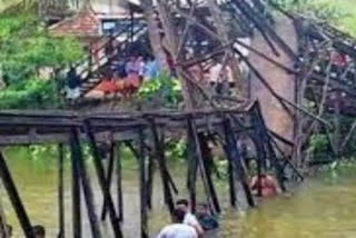 Hanging bridge collapsed