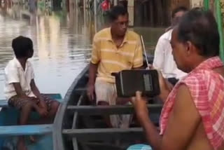 how-flood-affected-ghatal-residents-spend-their-mahayala-morning