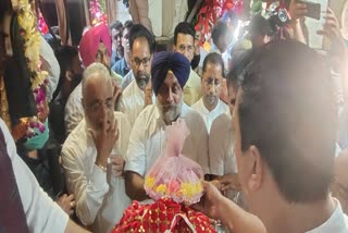 former-deputy-chief-minister-of-punjab-reached-chintpurni-temple-for-darshan