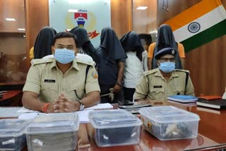 Smuggler arrested with brown sugar in Palamu