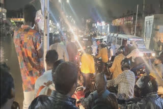 Heavy rains in Telangana  Rains lash Hyderabad  Traffic disrupted on Hyderabad-Bengaluru highway  Heavy rains throw normal life out of gear across Telangana  heavy rain in telangana  തെലങ്കാനയിൽ നാശം വിതച്ച് കനത്ത മഴ  തെലങ്കാനയിൽ കനത്ത മഴ  തെലങ്കാനയിൽ മഴ  മഴ  rain  rain updates  rain news  മഴ വാർത്ത