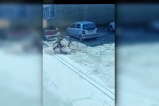 fatehabad bicycle theft cctv