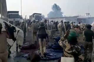 villagers-stone-pelting-on-police-in-hazaribag