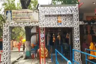 गोरखपुर में दुर्गा प्रतिमा स्थापना