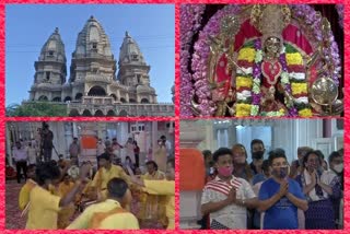 Devotees offer prayers at Chattarpur Temple in Delhi