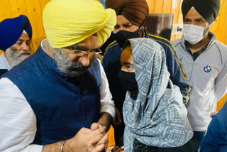 DSGMC ਵਫ਼ਦ ਨੇ ਮ੍ਰਿਤਕ ਅਧਿਆਪਕਾਂ ਦੇ ਪਰਿਵਾਰ ਨਾਲ ਕੀਤੀ ਮੁਲਾਕਾਤ