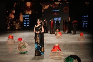 Lakme Fashion Week: divya klhosla kumar walking in the ramp wearing sanjukta duttas design