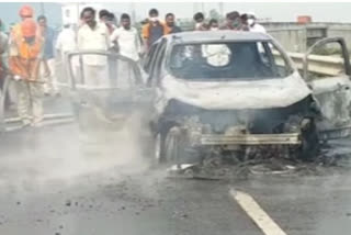 vizianagaram dsp vehicle met with a fire accident at guntur