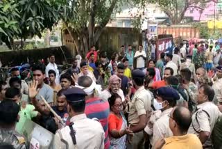 complainant committed suicide in Dhanbad